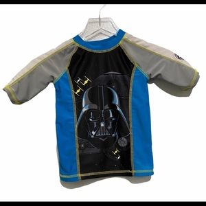 ☘️Disney Star Wars T-SHIRT Size 4